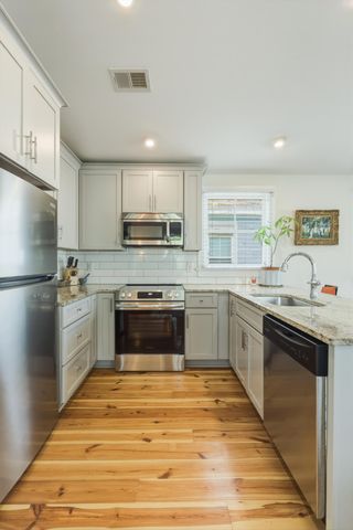 85 Romney Street, Charleston, SC 29403