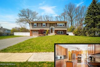87 Newbury Road, Howell, NJ 07731