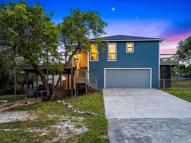 1741 Laurie Drive, Canyon Lake, TX 78133