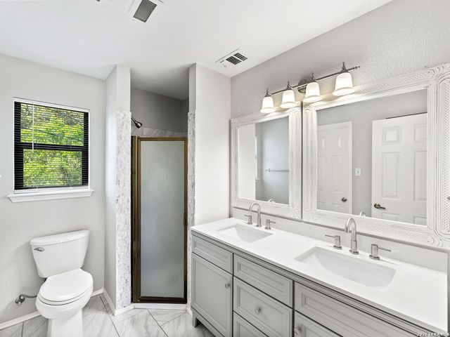 1741 Laurie Drive, Canyon Lake, TX 78133