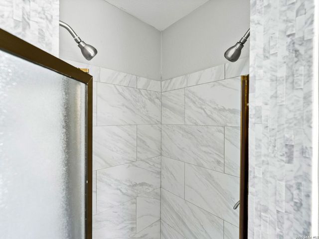 1741 Laurie Drive, Canyon Lake, TX 78133