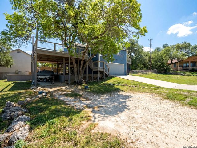 1741 Laurie Drive, Canyon Lake, TX 78133