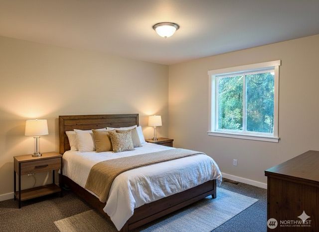 8912 126th Avenue Ct, Anderson Island, WA 98303