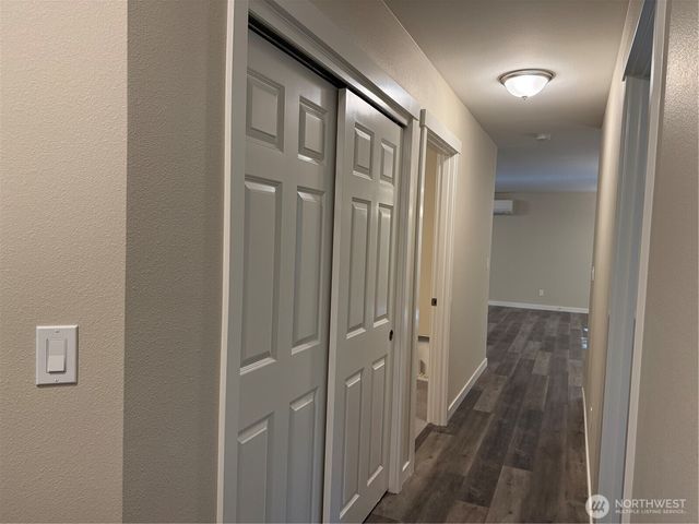 8912 126th Avenue Ct, Anderson Island, WA 98303