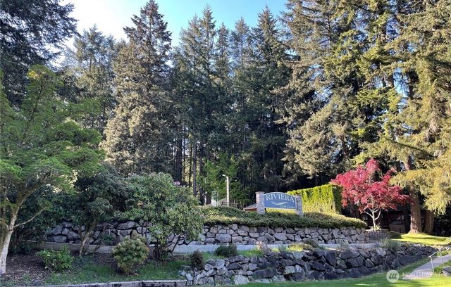 8912 126th Avenue Ct, Anderson Island, WA 98303