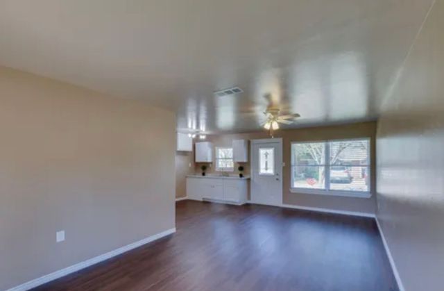 4330 Pensacola Court, Dallas, TX 75211