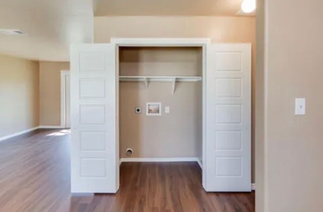 4330 Pensacola Court, Dallas, TX 75211