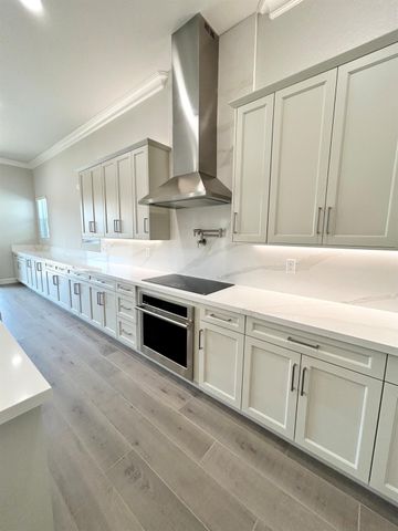 1626 Windmill Lane, Clovis, CA 93619