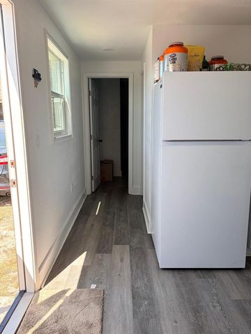 1304 WINDSOR WAY, Tampa, FL 33619