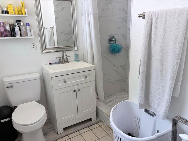 1304 WINDSOR WAY, Tampa, FL 33619