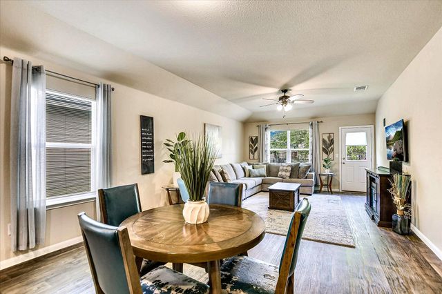 3304 Tilmon LN, Austin, TX 78725