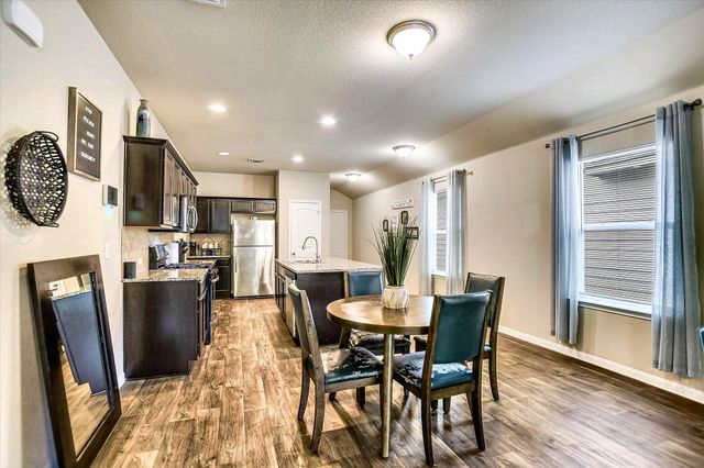 3304 Tilmon LN, Austin, TX 78725