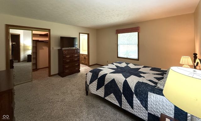 1339 Holiday E, Brownsburg, IN 46112