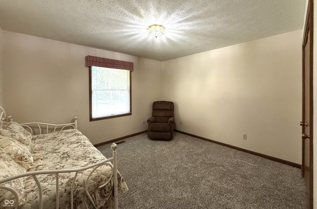 1339 Holiday E, Brownsburg, IN 46112