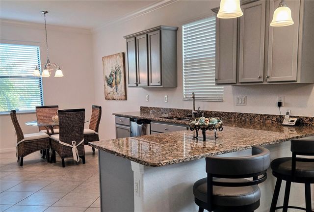 6880 WILLOWSHIRE WAY, Bradenton, FL 34212