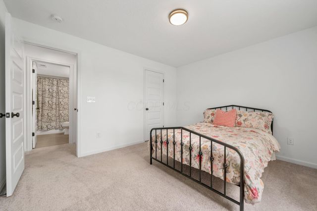 8554 Landrace Place, Sunbury, OH 43074