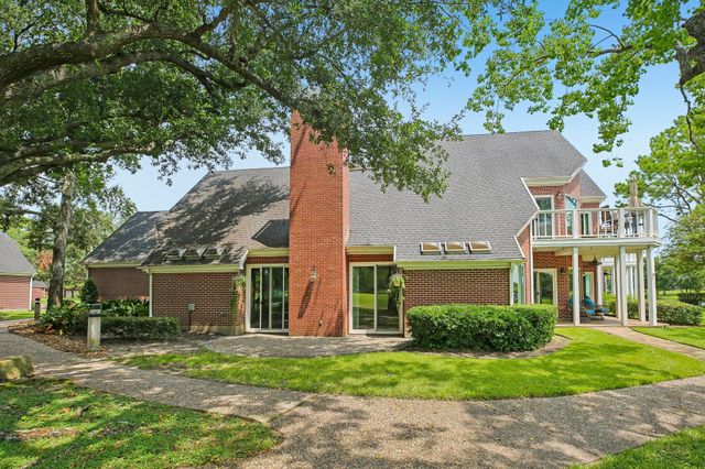 3716 Masters Court, League City, TX 77573