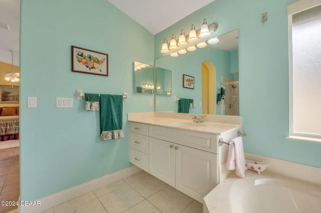 5411 Canna Court, Port Orange, FL 32128