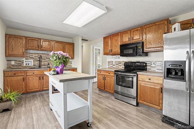 15735 W 3rd Avenue, Golden, CO 80401