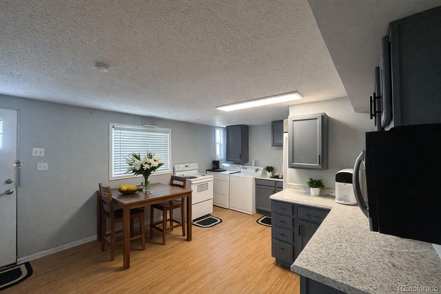 15735 W 3rd Avenue, Golden, CO 80401