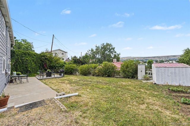 15735 W 3rd Avenue, Golden, CO 80401
