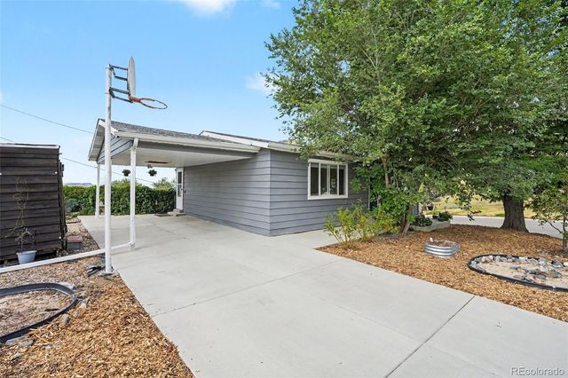 15735 W 3rd Avenue, Golden, CO 80401
