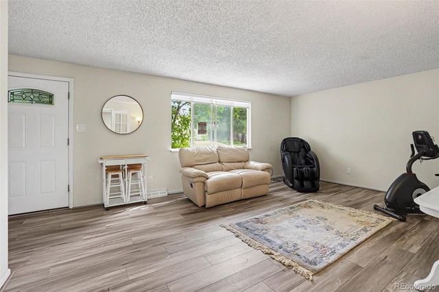 15735 W 3rd Avenue, Golden, CO 80401