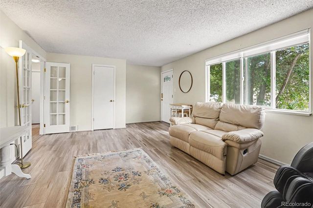 15735 W 3rd Avenue, Golden, CO 80401