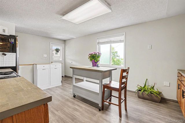 15735 W 3rd Avenue, Golden, CO 80401