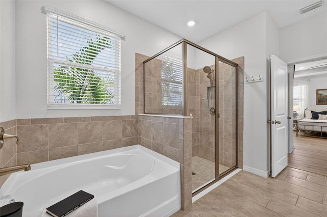 5667 WOODLAND SAGE DRIVE, Sarasota, FL 34238