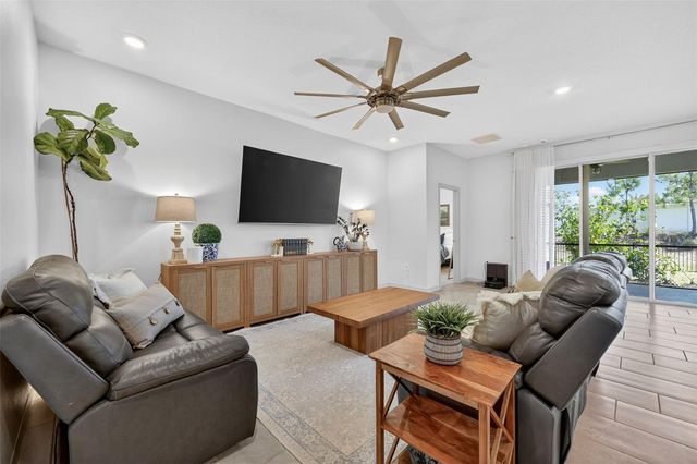 5667 WOODLAND SAGE DRIVE, Sarasota, FL 34238