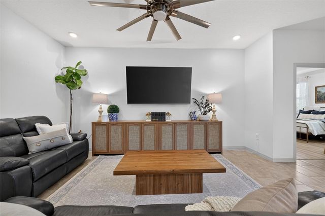 5667 WOODLAND SAGE DRIVE, Sarasota, FL 34238