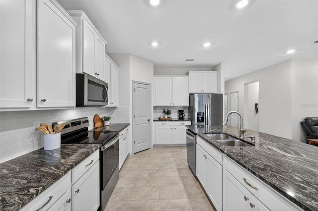 5667 WOODLAND SAGE DRIVE, Sarasota, FL 34238