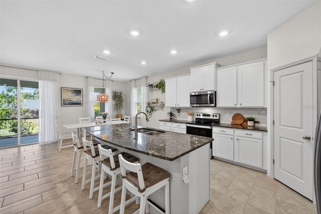 5667 WOODLAND SAGE DRIVE, Sarasota, FL 34238