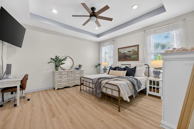 5667 WOODLAND SAGE DRIVE, Sarasota, FL 34238