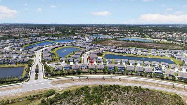 5667 WOODLAND SAGE DRIVE, Sarasota, FL 34238