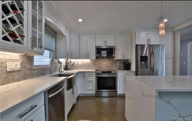 29 Ridge Road, Dobbs Ferry, NY 10522