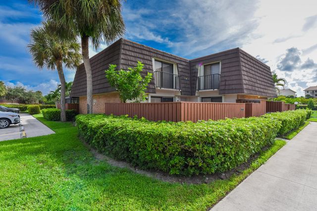1510 15th Court, Jupiter, FL 33477
