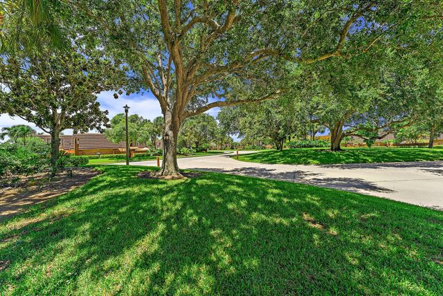 1510 15th Court, Jupiter, FL 33477