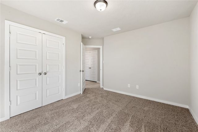 353 Harvest Lake Drive, Snook, TX 77878