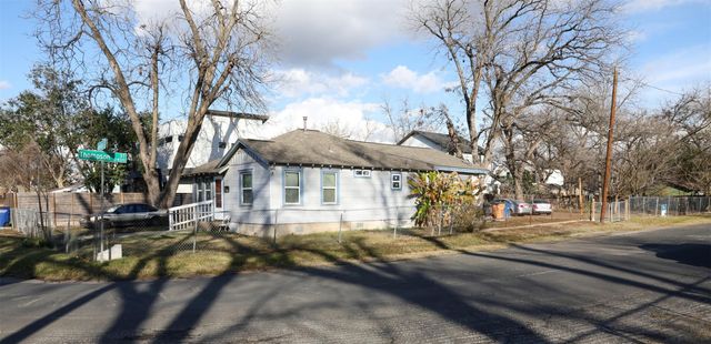 1121 Henninger ST, Austin, TX 78702