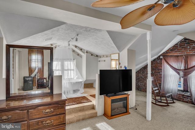 2234 BOAS ST, Harrisburg, PA 17103