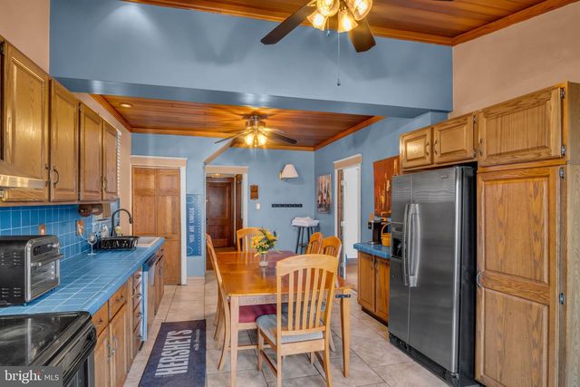 2234 BOAS ST, Harrisburg, PA 17103