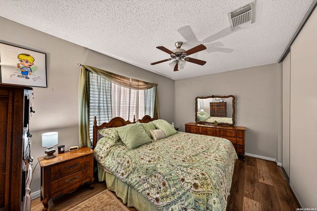 10118 Sandbrook Hill, San Antonio, TX 78254