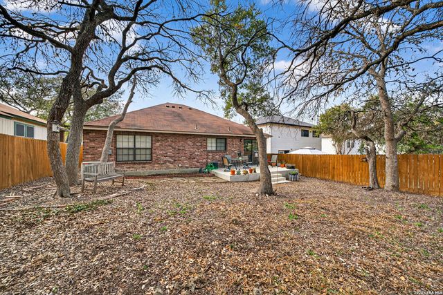 10118 Sandbrook Hill, San Antonio, TX 78254