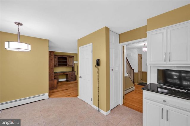 50 TIMBER RD, Pottsville, PA 17901