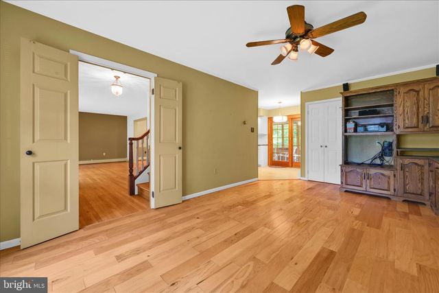 50 TIMBER RD, Pottsville, PA 17901