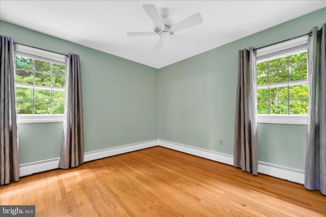 50 TIMBER RD, Pottsville, PA 17901