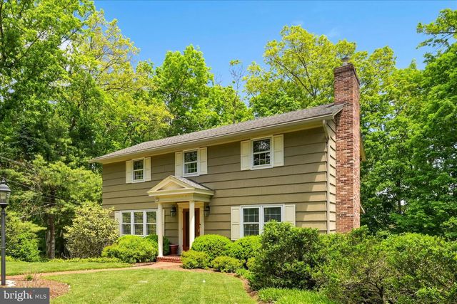50 TIMBER RD, Pottsville, PA 17901