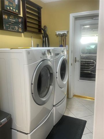 7225 8TH AVENUE LOOP W, Bradenton, FL 34209